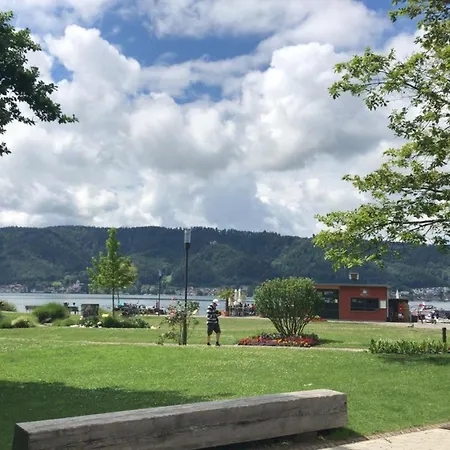 Ueber Den Daechern Von 아파트 보드만루드비히샤펜