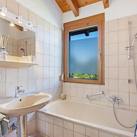 Ueber Den Daechern Von